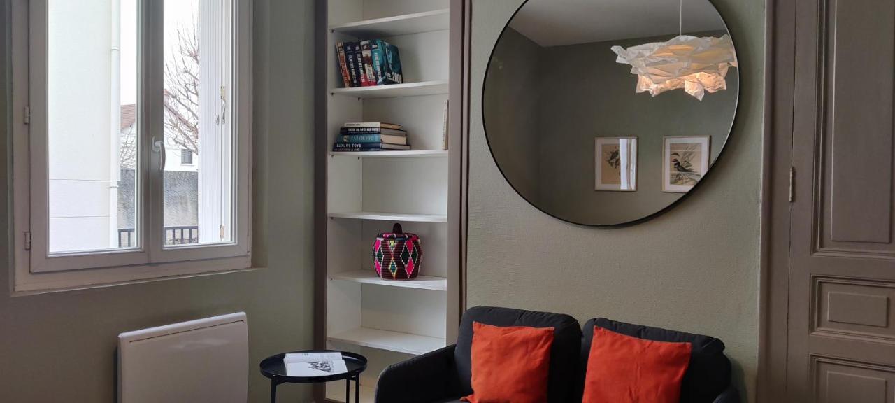 Bien Agence, Cosy Et Calme, Joli Petit Appart! Tours Luaran gambar